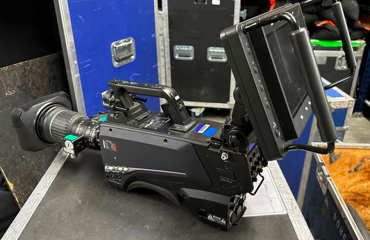 AK-UC3000 - 3-CAM STUDIO PKG W/CCU/RCP/9" VF