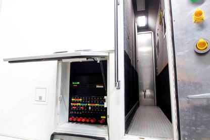 PRODUCTION TRUCK - 36' RACK READY