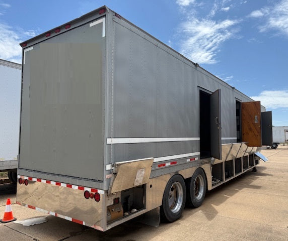 PRODUCTION TRAILER - 48', RACK READY