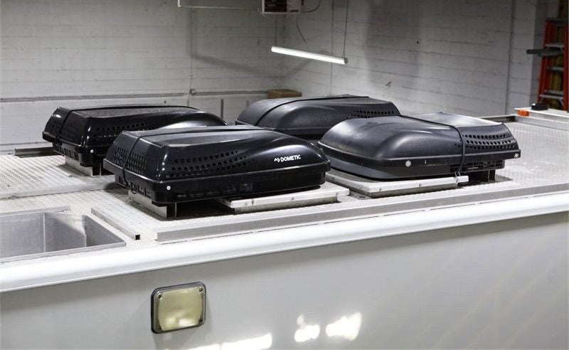 PRODUCTION TRUCK - 32' RACK READY/20kw GENNY