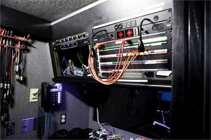 PRODUCTION TRUCK - 32' RACK READY/20kw GENNY