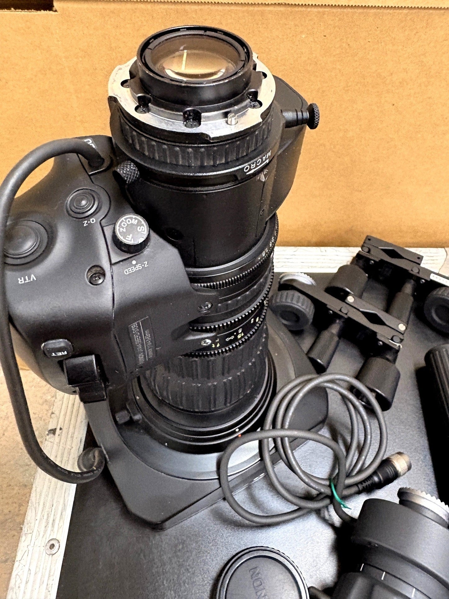 14x4K - UA14x4.5BERD-S10B W/ LENS CONTROLS