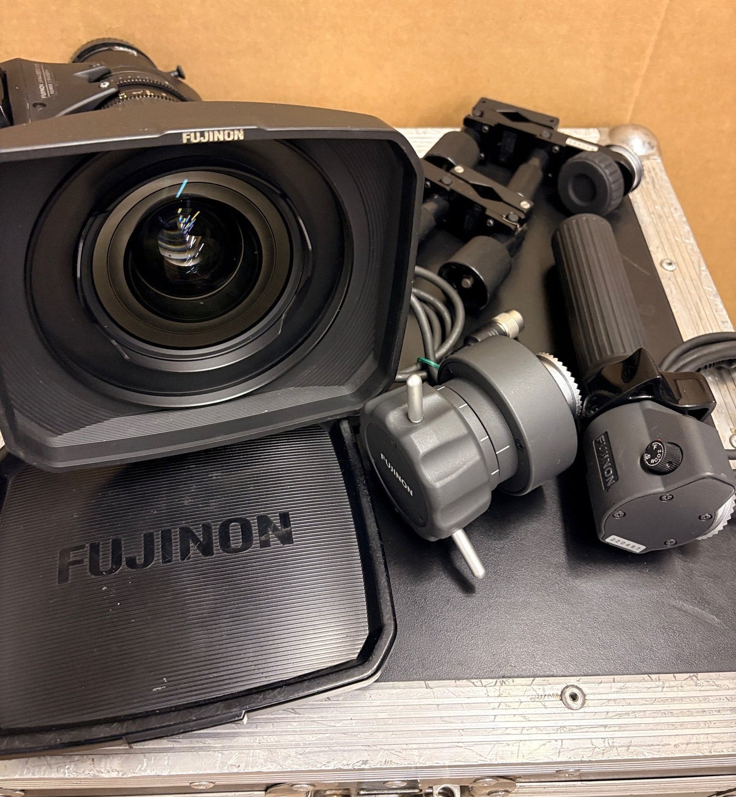 14x4K - UA14x4.5BERD-S10B W/ LENS CONTROLS