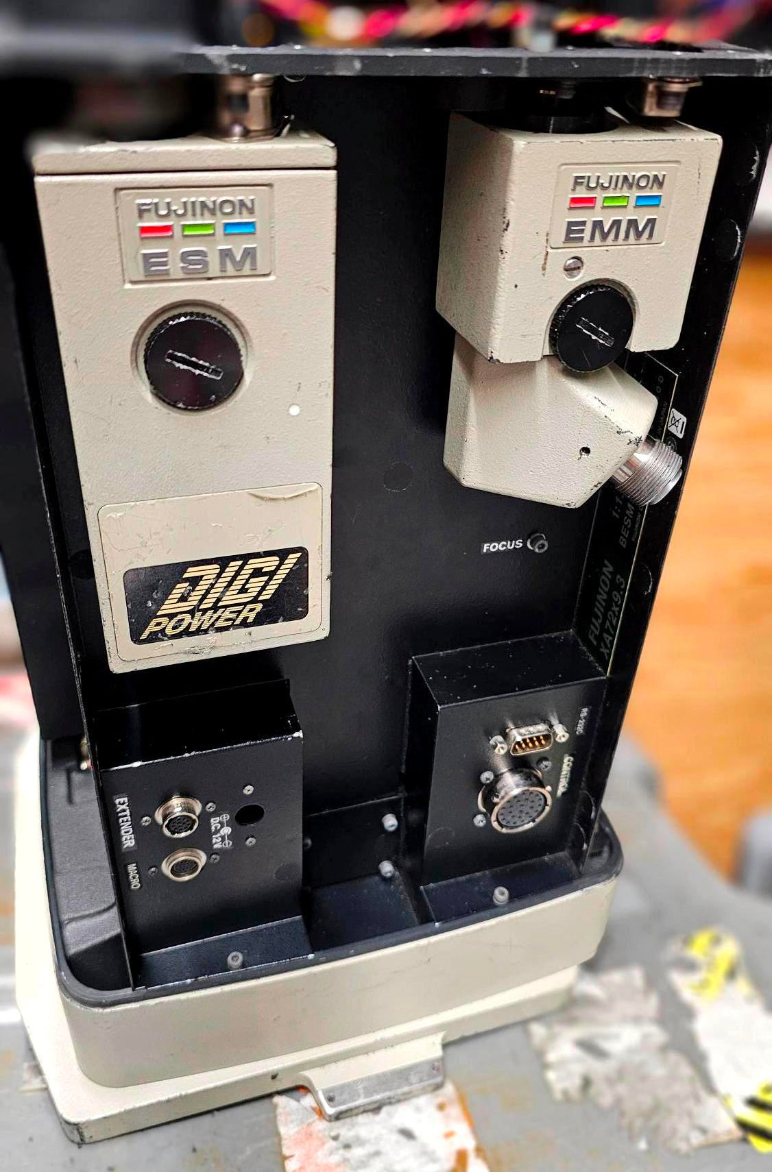 72xHD - XA72x9.3/SEMI-SERVO CNTRLS/SLED/2x