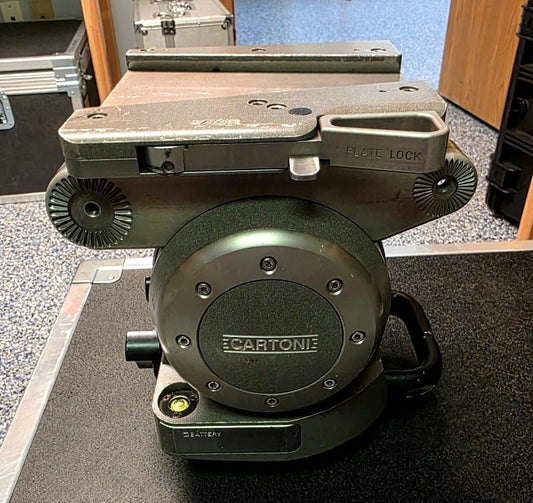 OMEGA - HEAD W/ 2 TELESCOPIC ARMS, CASE