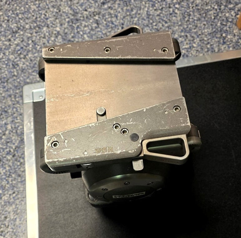 OMEGA - HEAD W/ 2 TELESCOPIC ARMS, CASE