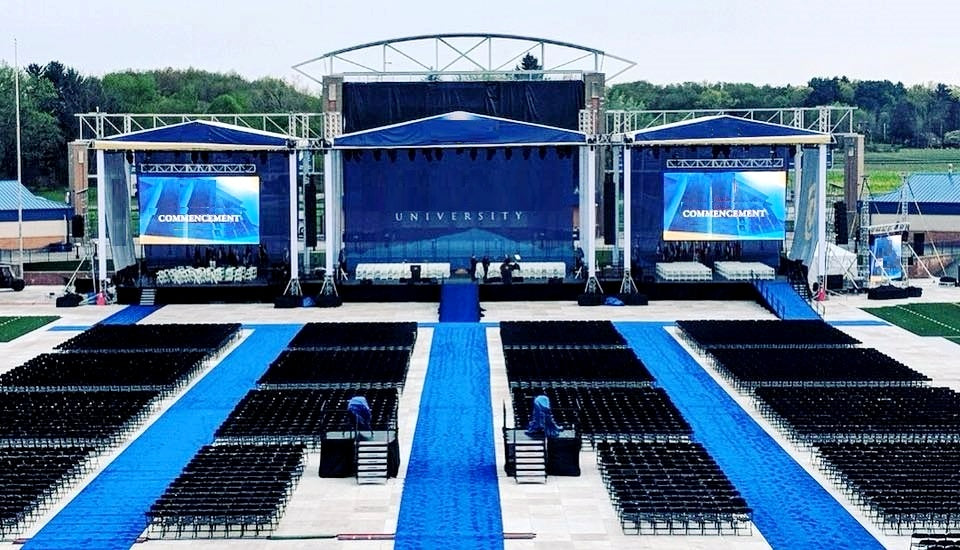 UPADIII 4.8 - OUTDOOR/INDOOR LED VIDEO WALL