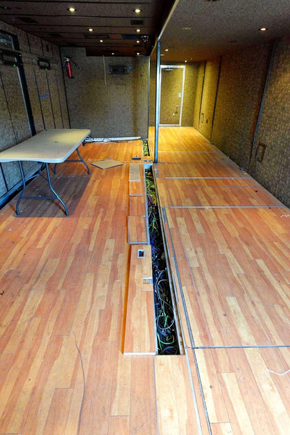 PRODUCTION TRAILER - 53' W/ 33' EXPANDO