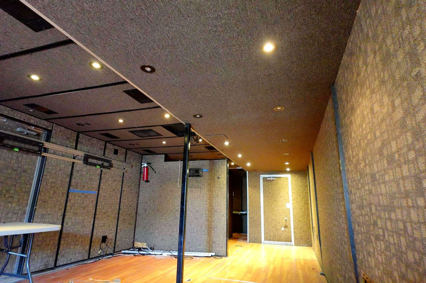 PRODUCTION TRAILER - 53' W/ 33' EXPANDO