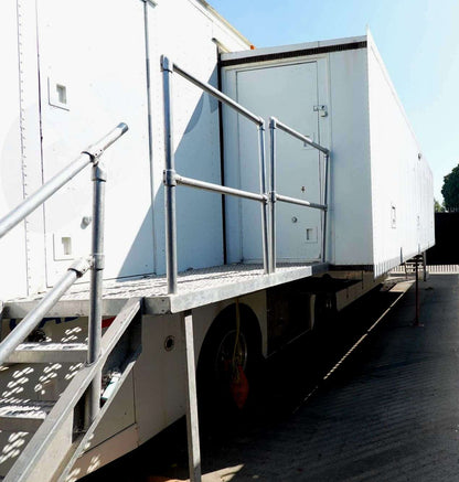 PRODUCTION TRAILER - 53' W/ 33' EXPANDO