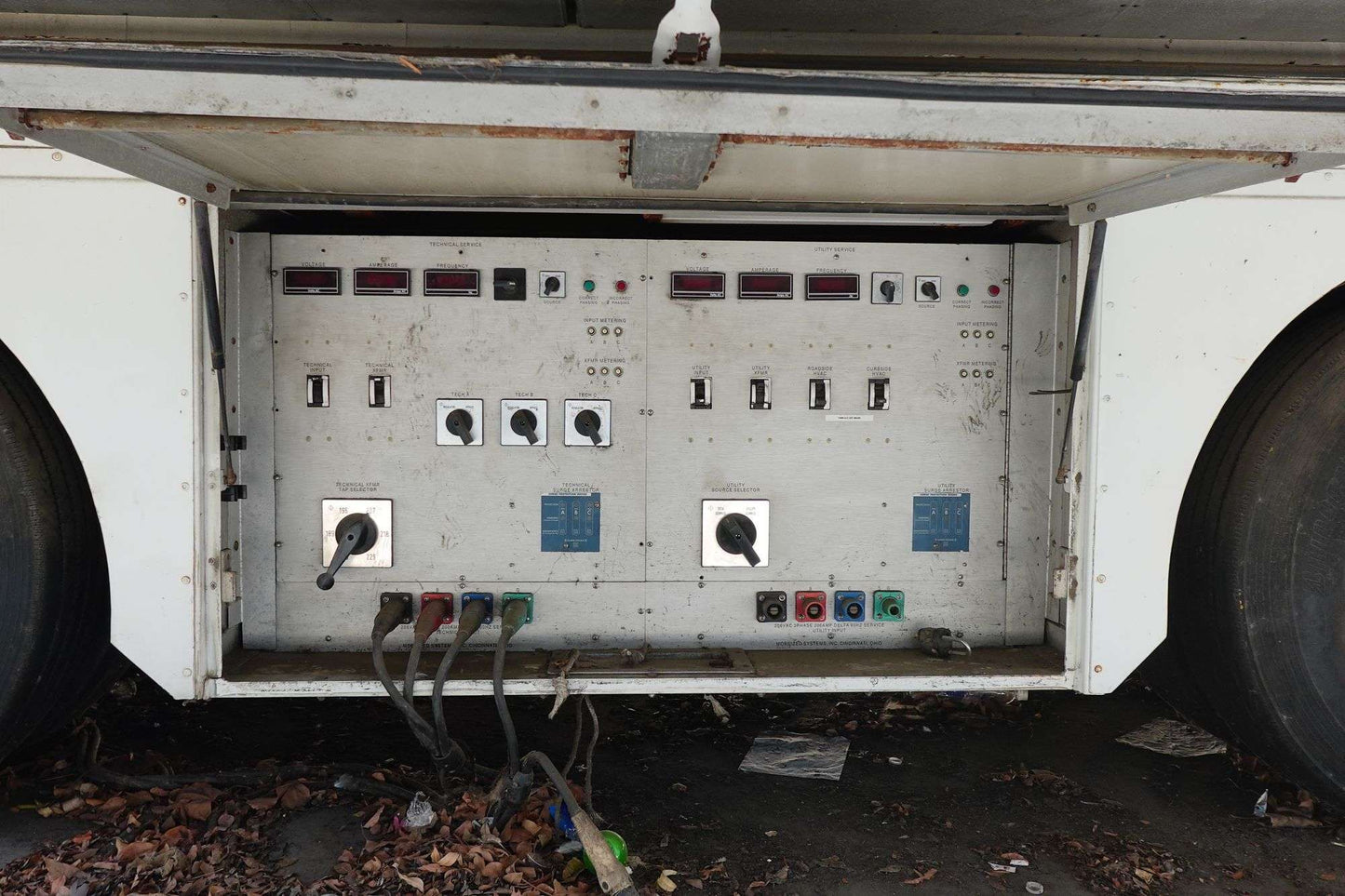 PRODUCTION TRAILER - 53' W/ 33' EXPANDO