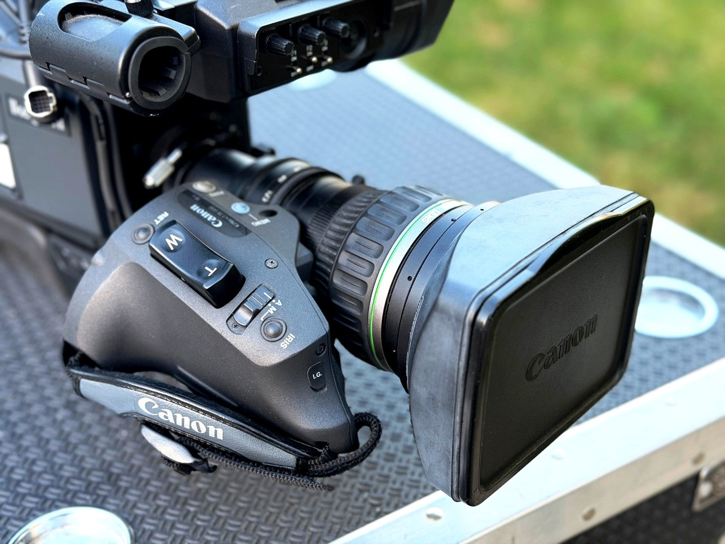 HDK-79EX III - 2-CAMERA STUDIO PKG W/ LENSES