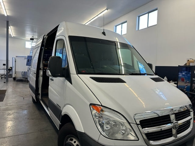 VAN - SPRINTER, STRETCH/HI-TOP, RACK READY