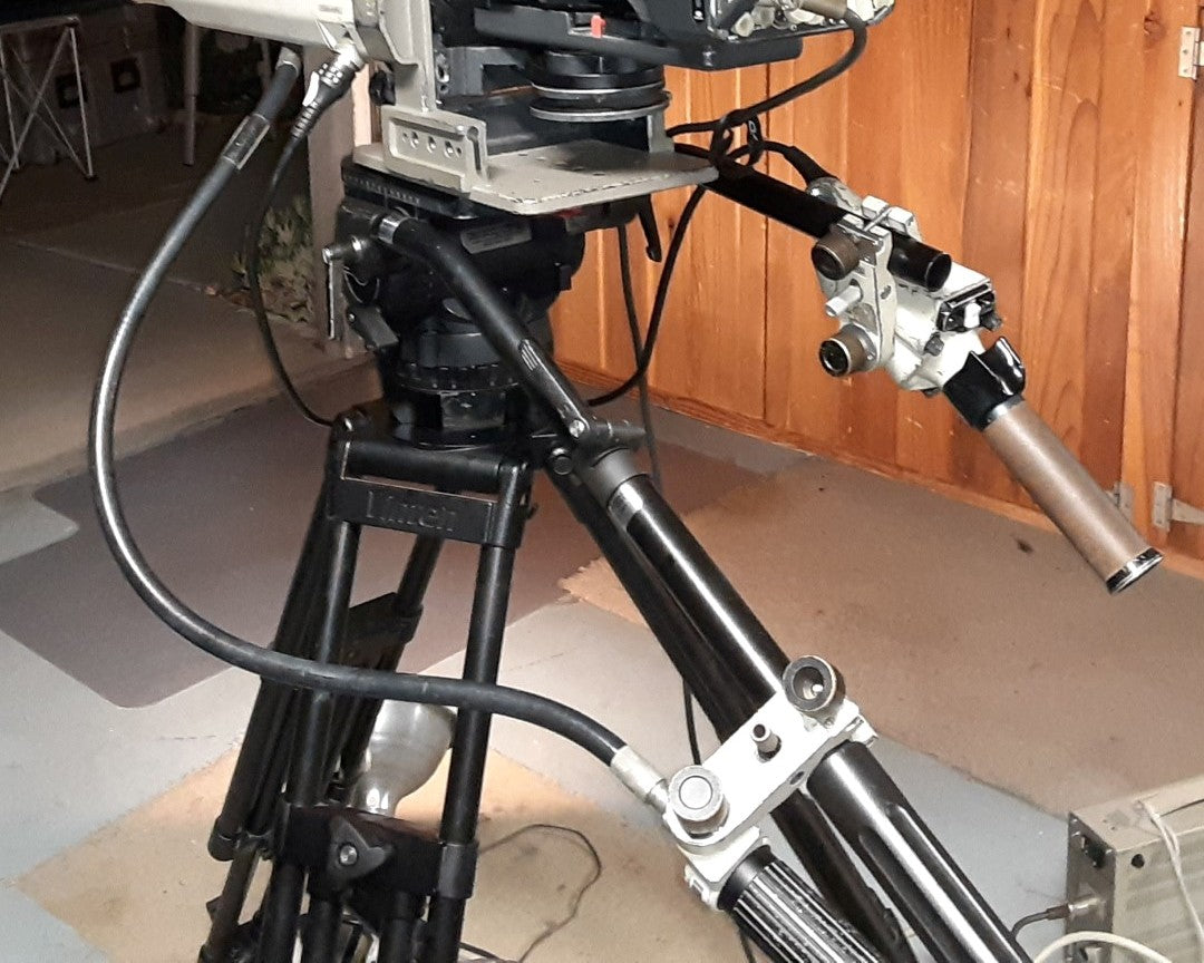 VIDEO 60 PLUS - W/ VINTEN CARBON FIBER TRPD
