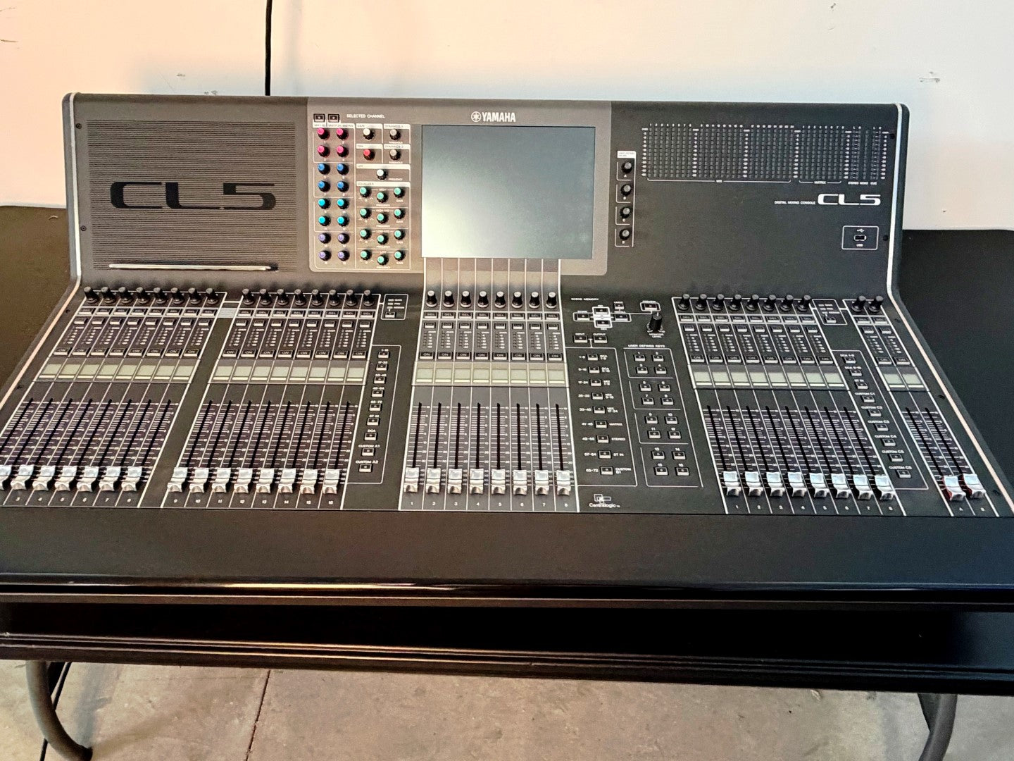 CL5 - 2x Rio3224-D and a RSio64-D