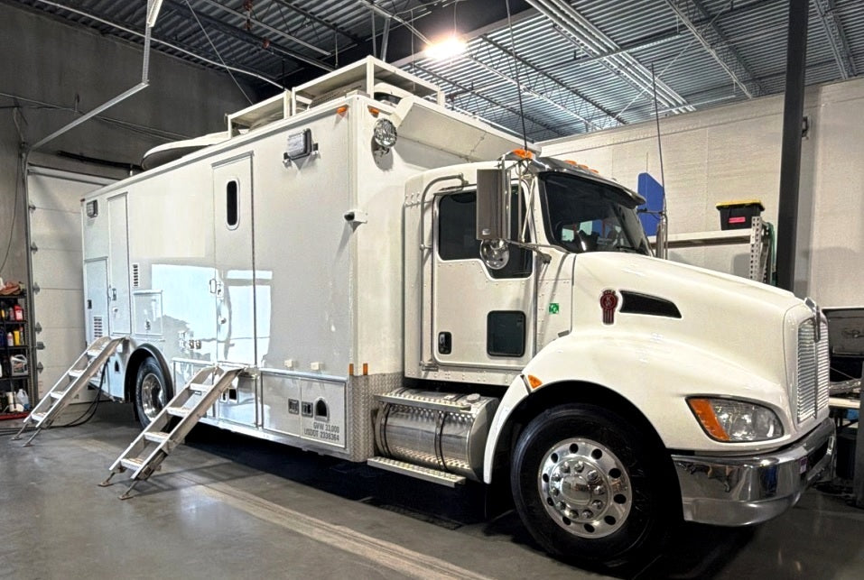 PRODUCTION/UPLINK - 30' 6-CAMERA EQUIPPED
