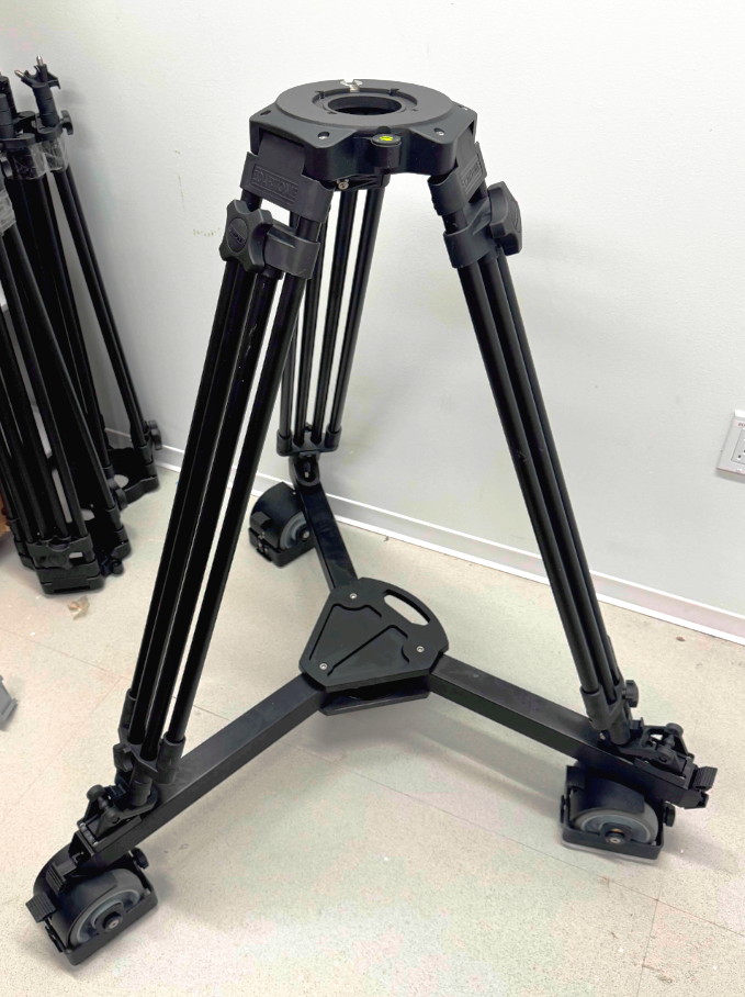 T-724/D-837 - TRIPOD AND DOLLY
