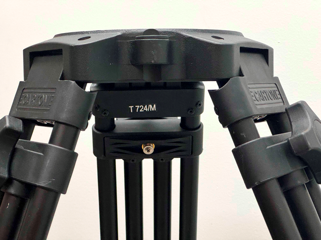 T-724/D-837 - TRIPOD AND DOLLY