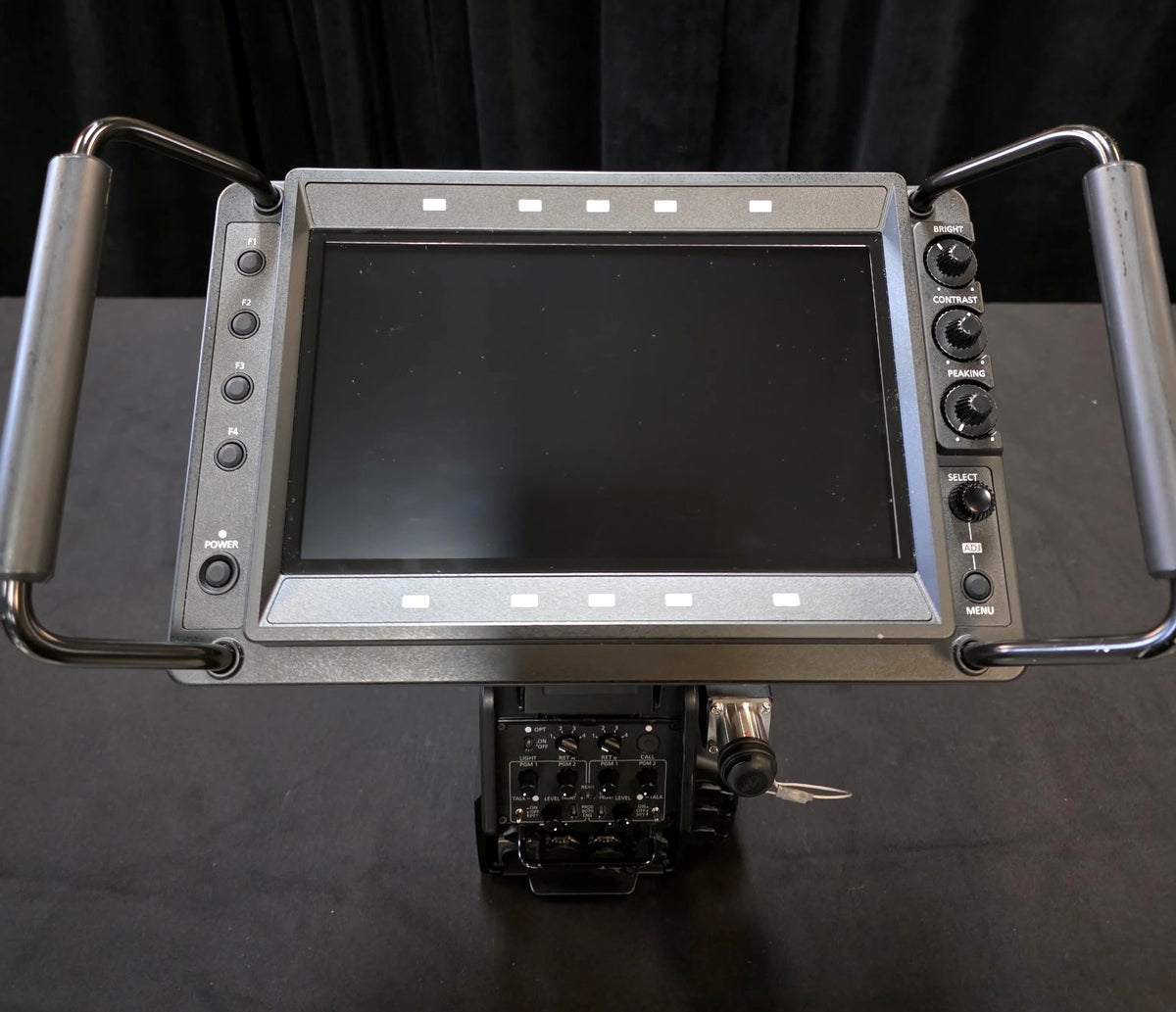 AK-UC3000 - 4K 8-CAM PKG w/ CCUs/RCPs/9" VFs