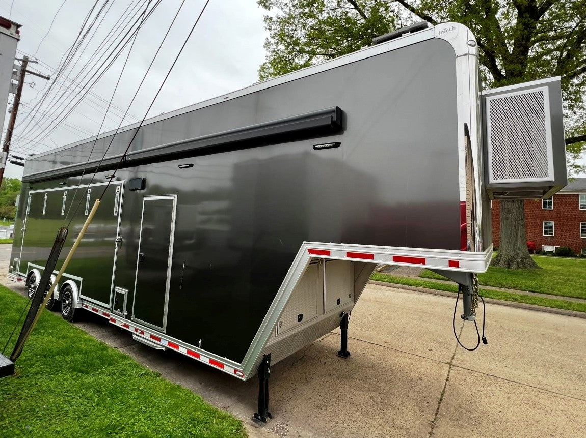 TRAILER - 40', HD EQUIP, STAGE, REAR RAMP